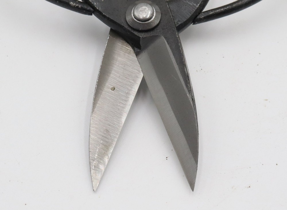 Handmade Tanabe Gardening Scissors