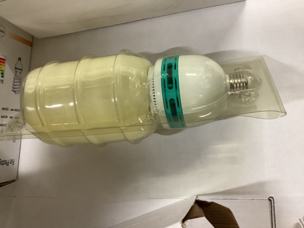 LS Photo Pro Studio 120v 85w New!