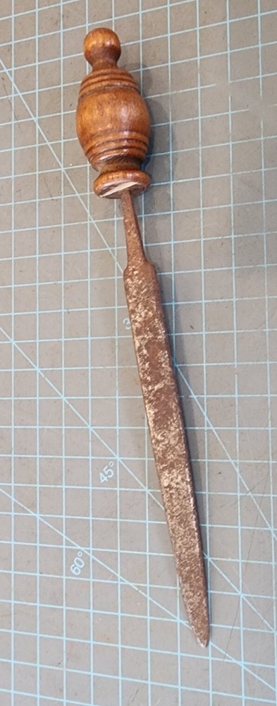 PRIMITIVE HANDMADE GOUGE TURNED HANDLE 10" LONG - mjkT
