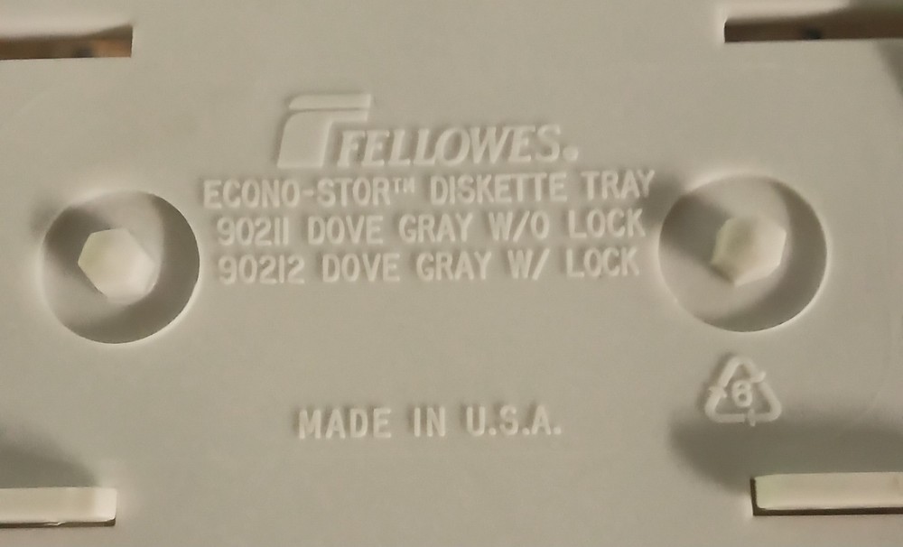 Fellowes Econo Store 3.5" Diskette Storage Case.