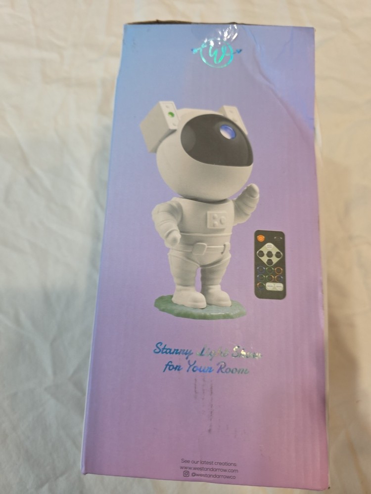 Star Projector Galaxy Night Light Astronaut Space Projector, Starry Nebula NEW