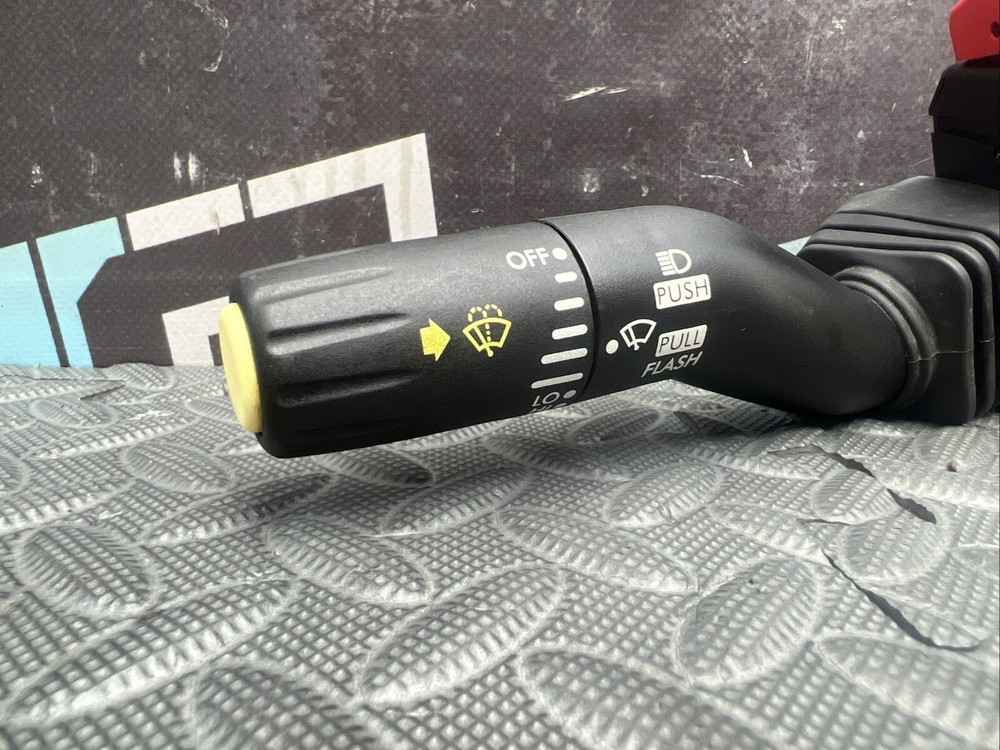 A06-36956-003 Freightliner M2 106 Column Turn Windshield Wiper Hazard Switch