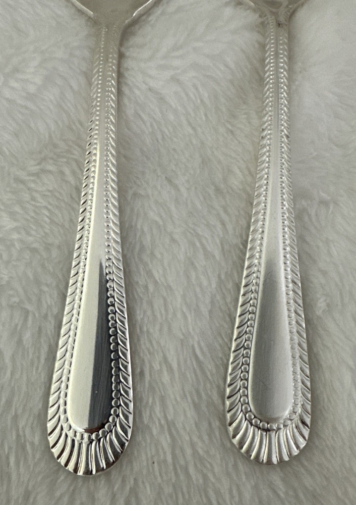 2 WALLACE Wickham Deep Silverplate Spoon Teaspoon Flatware Fan Bead 6.5”