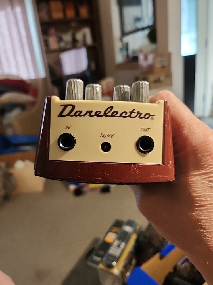 Danelectro Fab Tone Distortion Effects Pedal