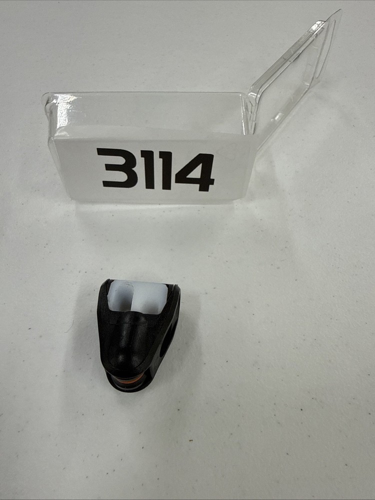 Saunders Archery - Roller Guard - Item 3114