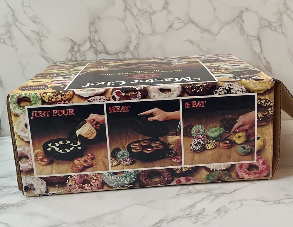 VTG Master Chef Donut Bakery Maker 2081 w/ Box