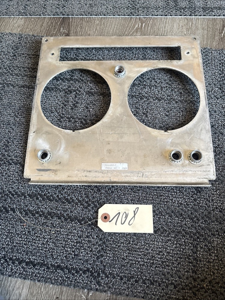 KENWORTH INSTRUMENT PANEL S64-1065- 7
