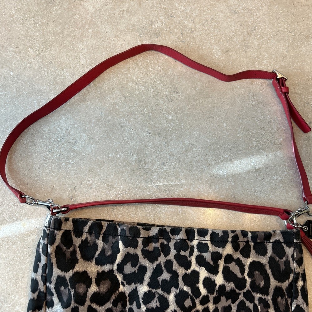 Coach Purse Red chia print
