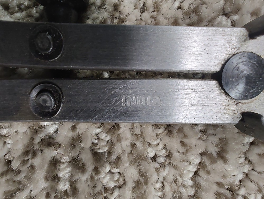6" OD CALIPER GREAT SPRING ACTION