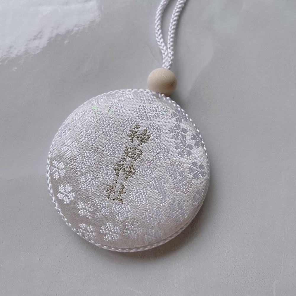 Kanda Shrine Amulet Matchmaking Money Luck Work White