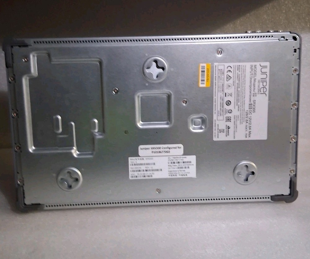 Juniper Networks SRX300 - Services Desktop Security Appliance