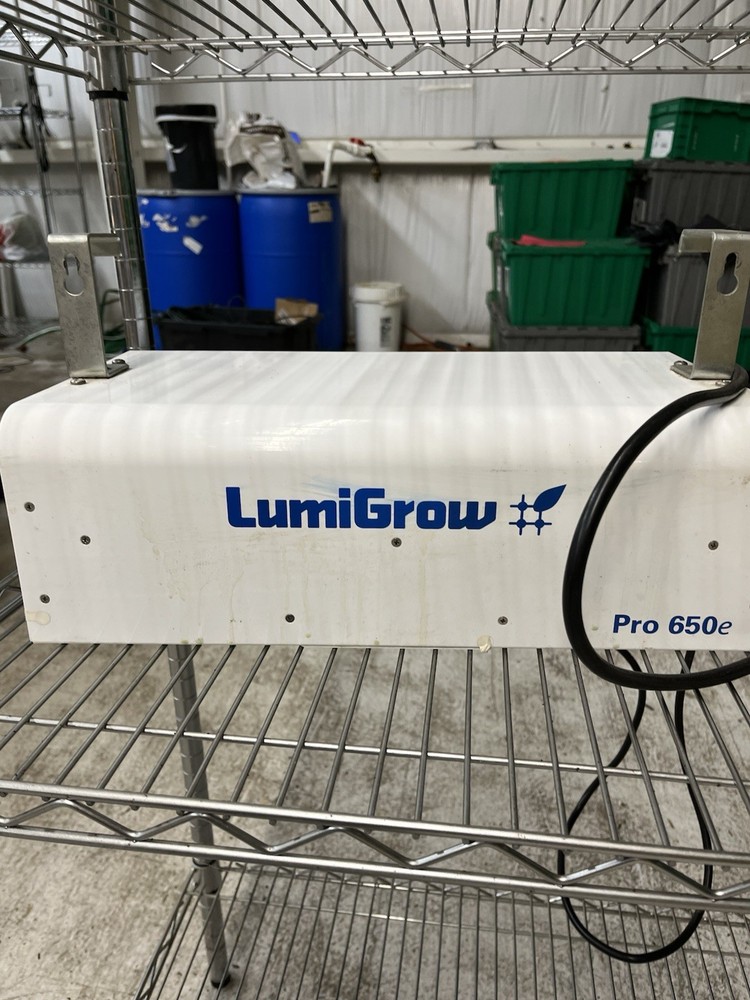 Lumigrow Grow Light