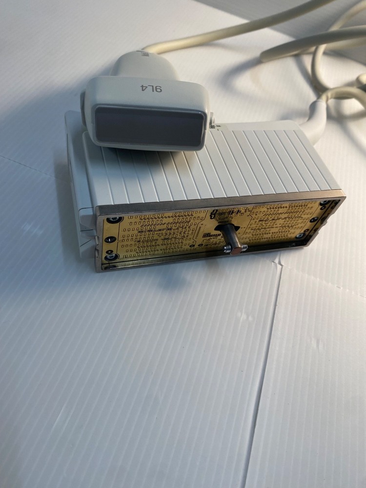 SIEMENS ACUSON 9L4 ULTRASOUND TRANSDUCER PROBE VECTOR ARRAY REF: 10035946