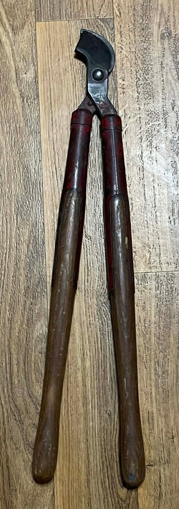 Vintage E C Simmons Tree Loppers Pruners Trimmer