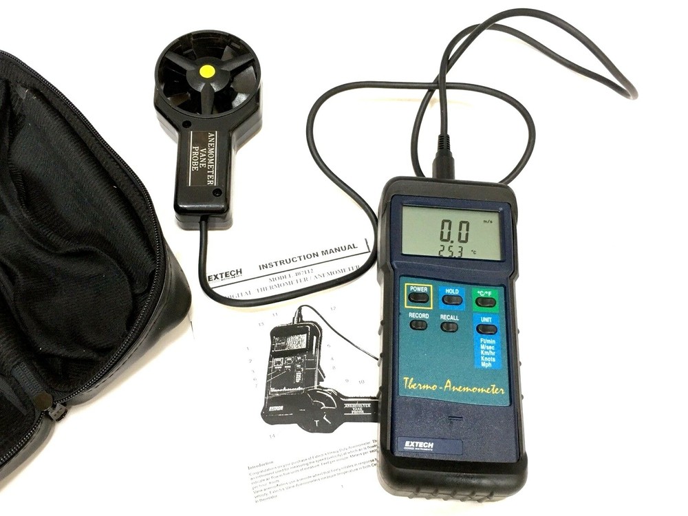 Extech  CFM/CMM THERMO-ANEMOMETER Case, Manual, Probe