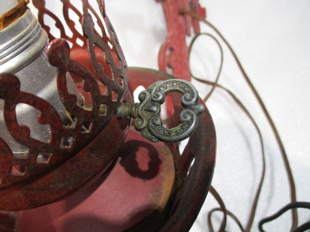 Cast Iron Wall Mount Lamp & Shade w/ Bracket_Electirc