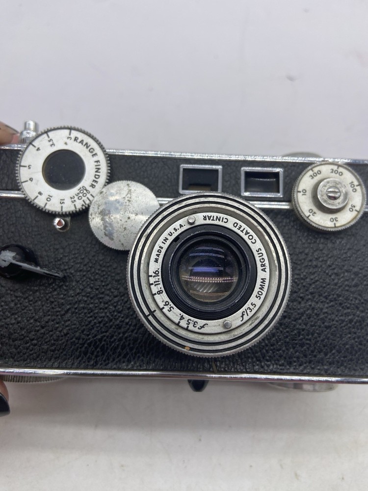 Vintage Argus C3 Rangefinder 35mm Camera "The Brick" - UNTESTED