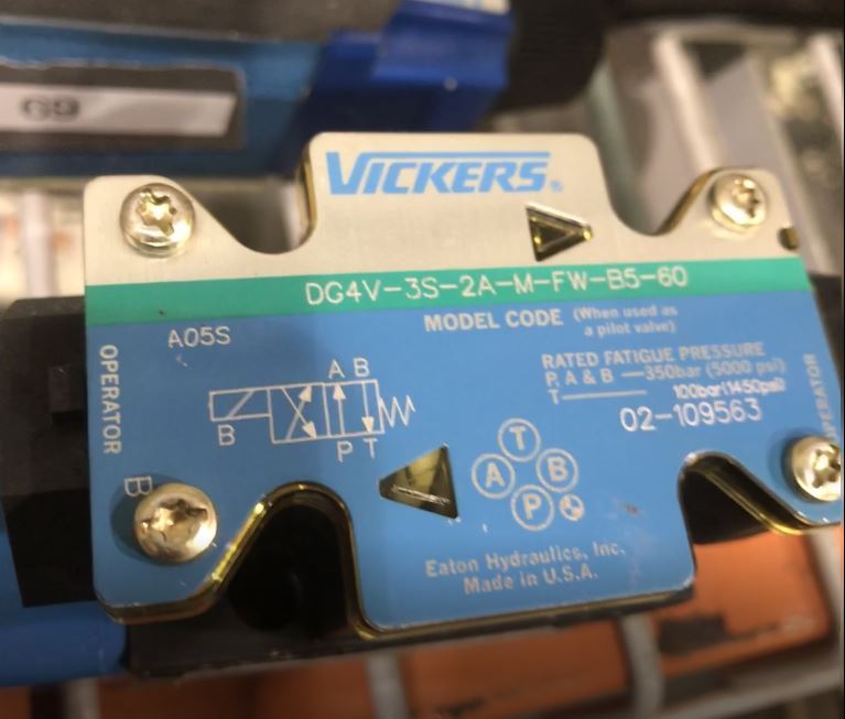 Vickers Valve DGV4-3S-2A-M-FW-B5-60 (Ref #70)