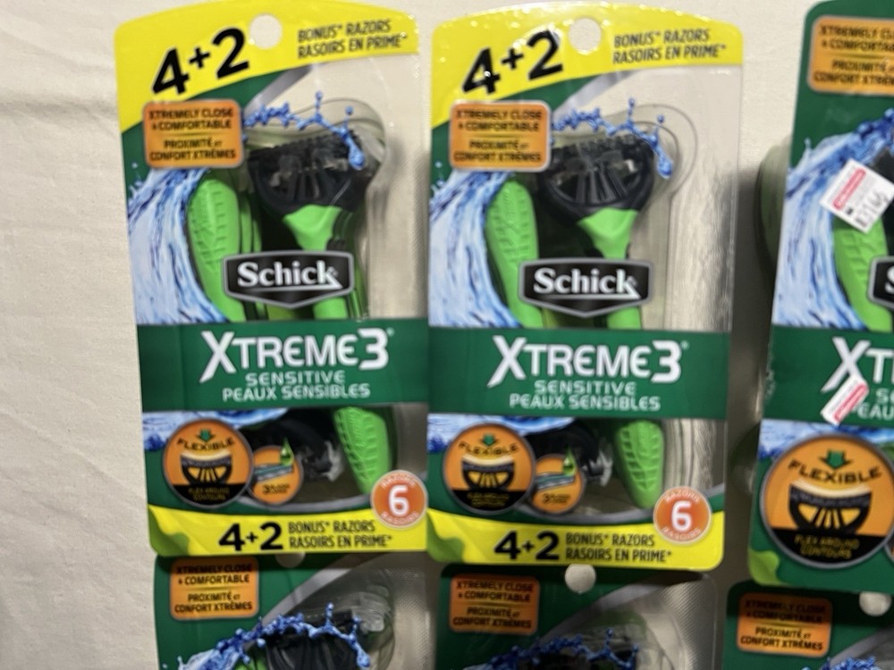 32 Ct Total Schick XTREME 3 SENSITIVE Disposable Razor Please Read Description