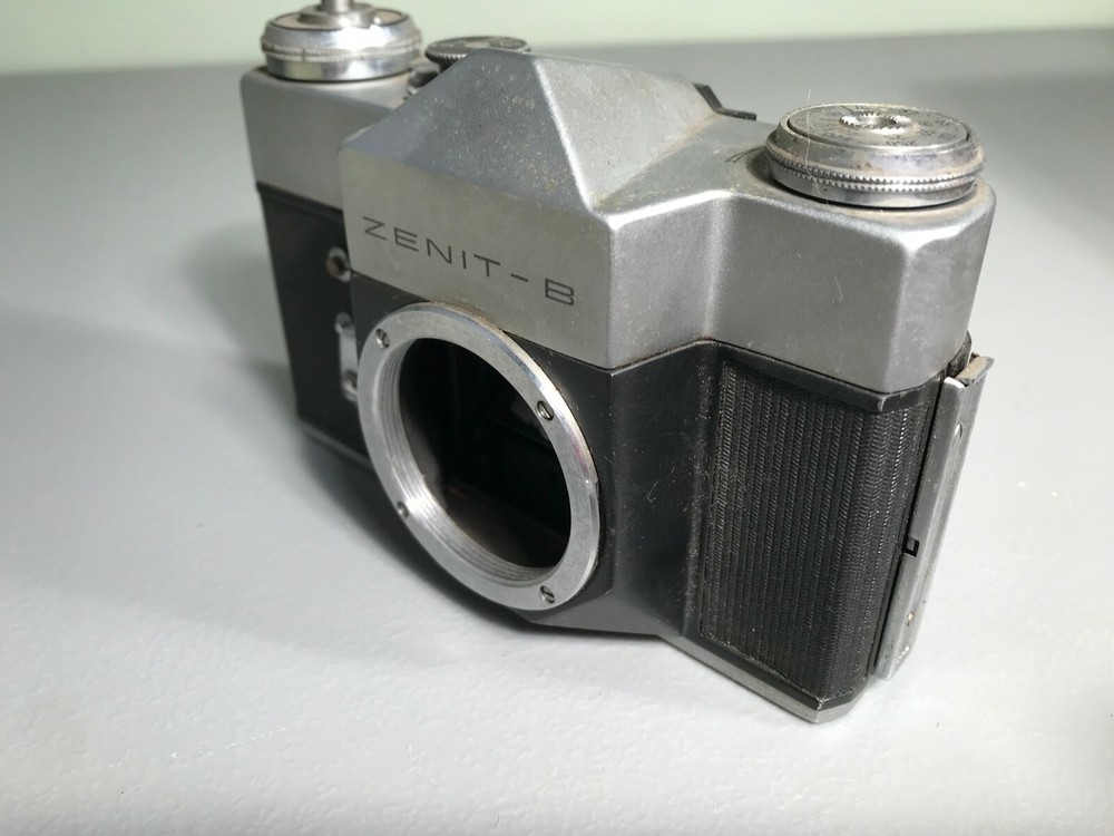 Vintage ZENIT-B Film Camera