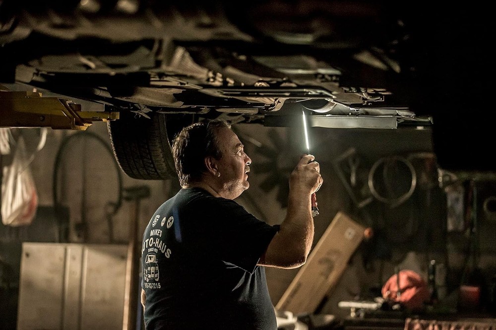 76800 Stinger Switchblade 800-Lumen Rechargeable Compact Multi-Function LED Work