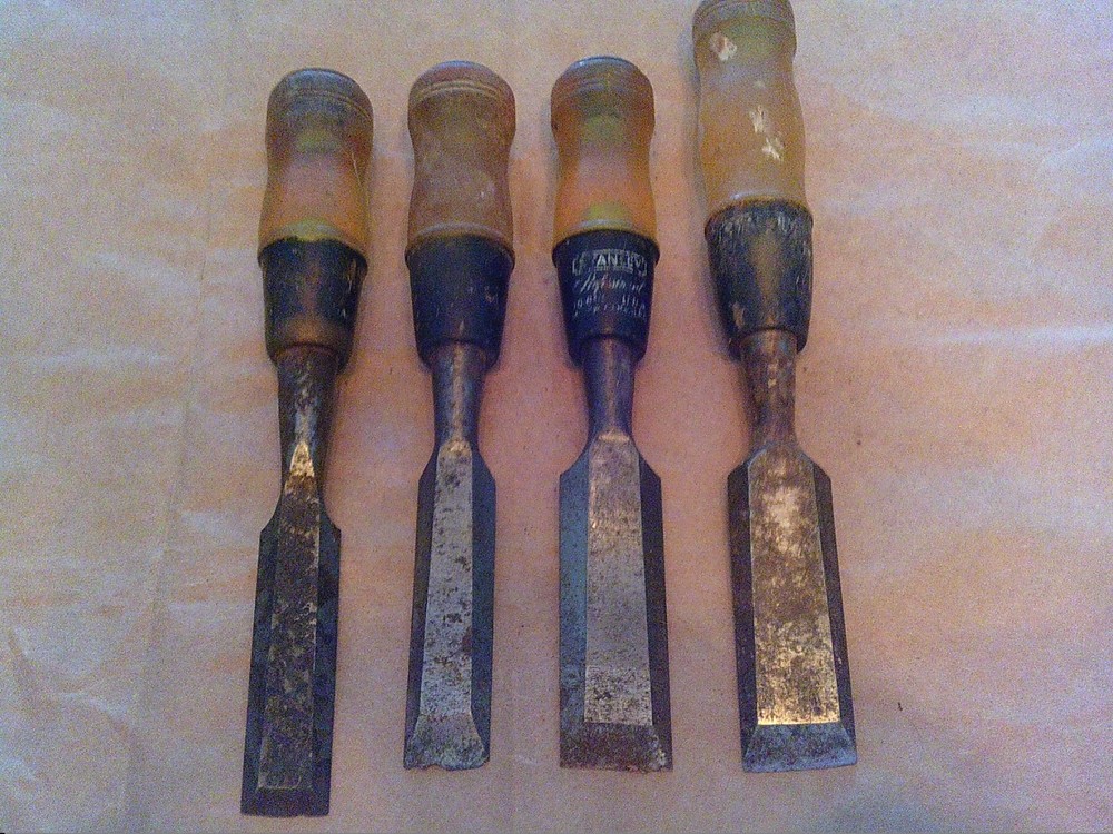 FOUR !! Stanley Chisels