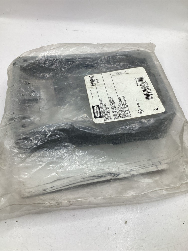 Hubbell PFBRMC Nonmetallic Floor Box Mounting Collar Rectangular NEW