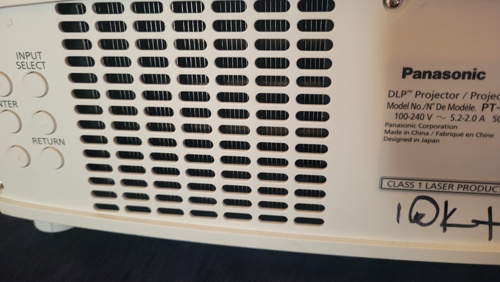 Panasonic DLP Projector PT-RZ370 - WORKS GREAT