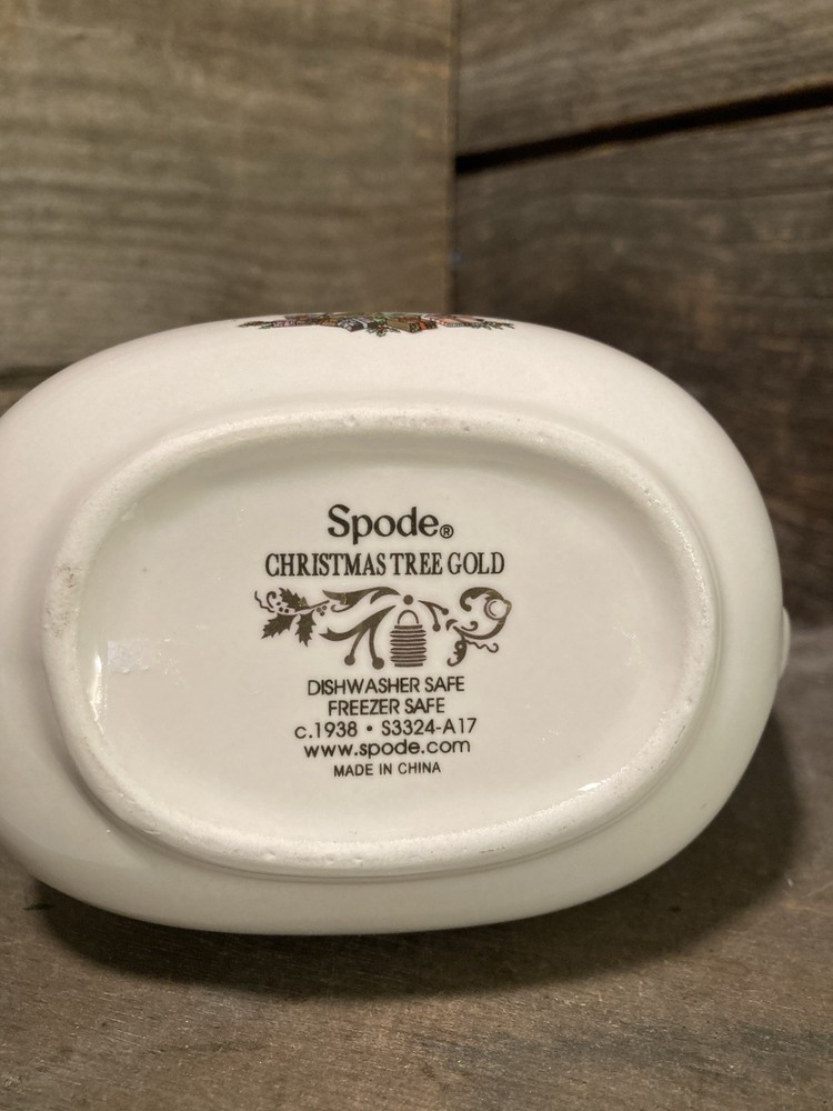 Spode “Christmas Tree Gold” Collection Creamer EUC 4”