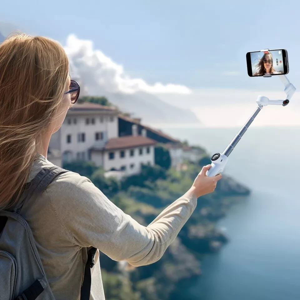 Insta360 Flow 2 Pro Gray AI Tracker Bundle Smartphone Stick Tripod Stabilizer