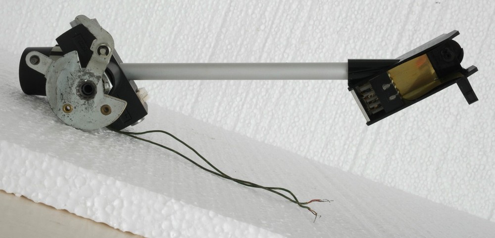 Dual 1009 Turntable Part : Tonearm