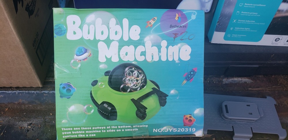 Bubble Machine for Kids Toddler Spaceship, Bubble Blower Machine 2000+ Bubbles
