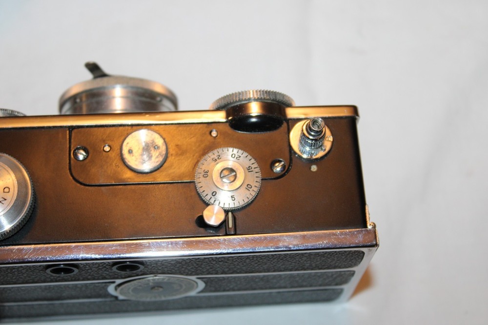 Vintage Argus 35mm Rangefinder Camera w/Weston Exposure Meter