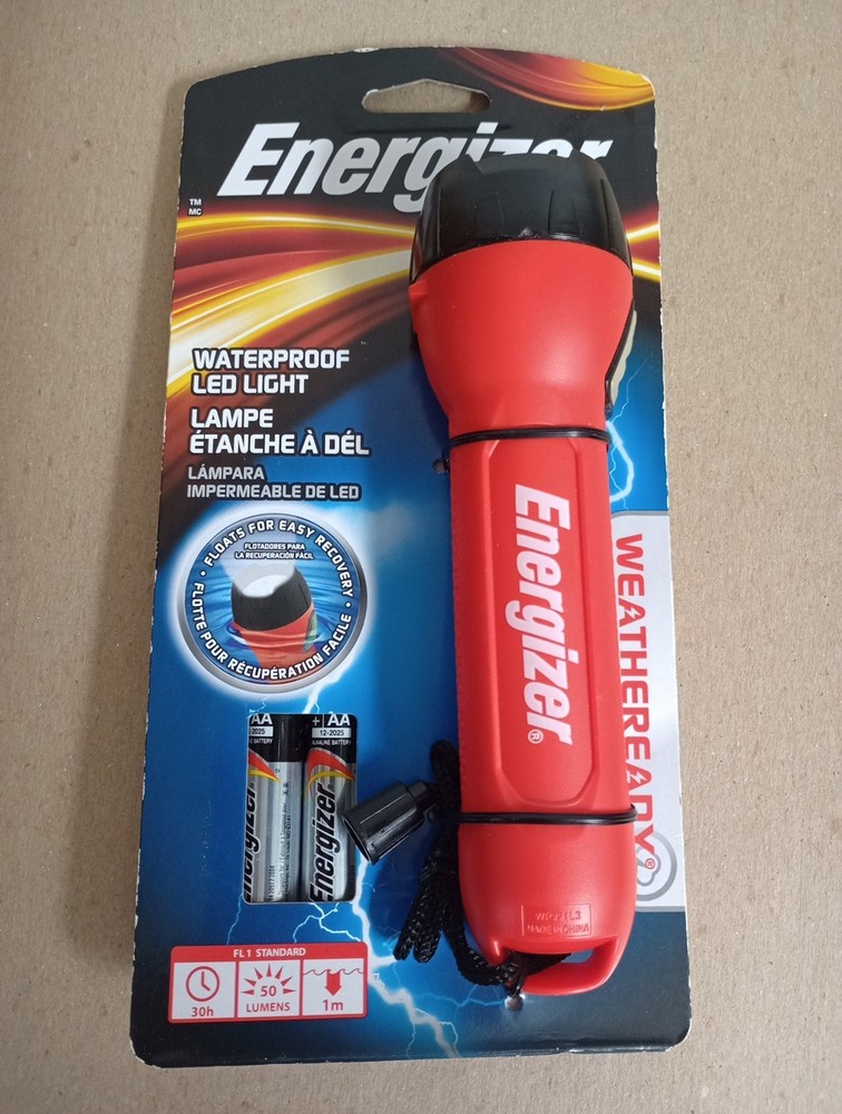 Energizer Weatheready 75 lm Black/Red LED Flashlight AA Battery WRWP21E