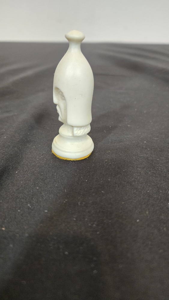 2.5" Mid Century Duncan White Pawn Chess Replacement