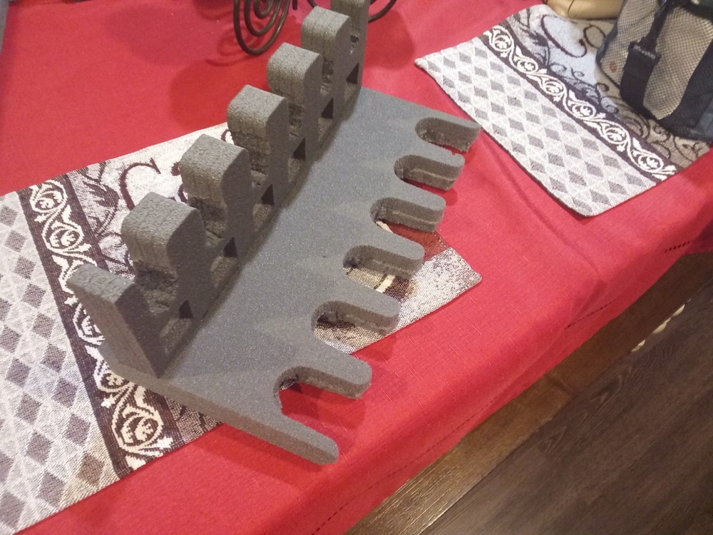 6 gun pistol stands, 3 total