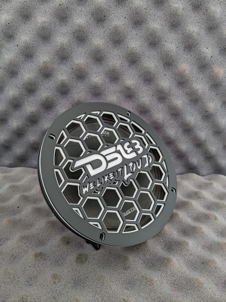 1pc Flat ABS plastic Audio Protective Speakers Grille DS18 Audio Mesh Grid