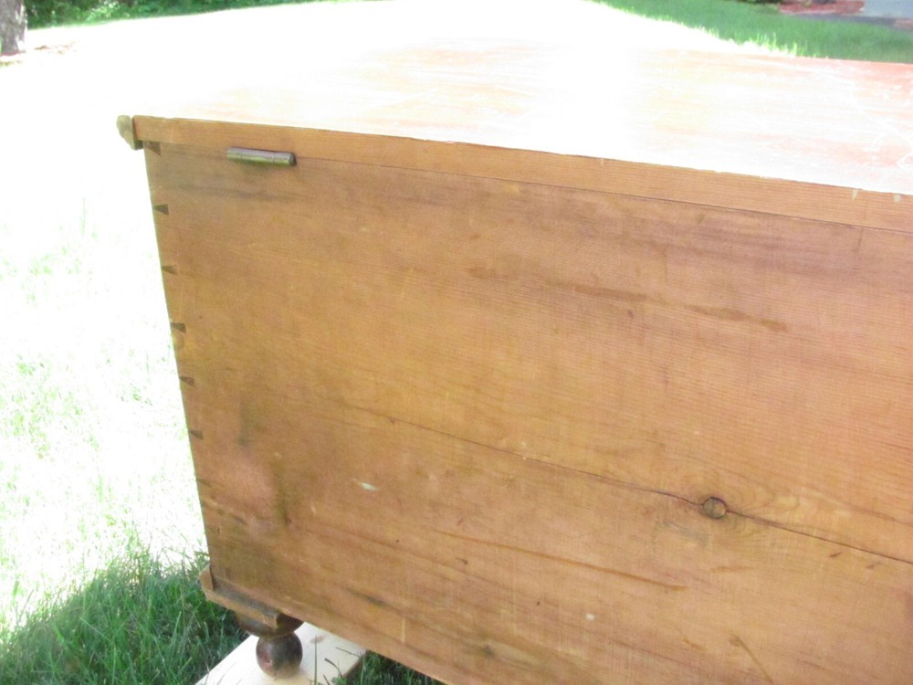 Antique Pine Grain-Painted Blanket Box c.1850