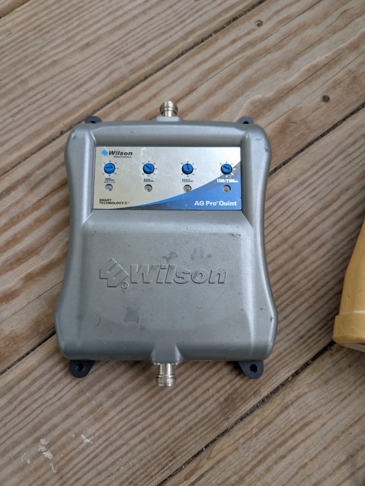 Wilson Electronics AG PRO QUINT Model 460004 Cellular Booster TESTED