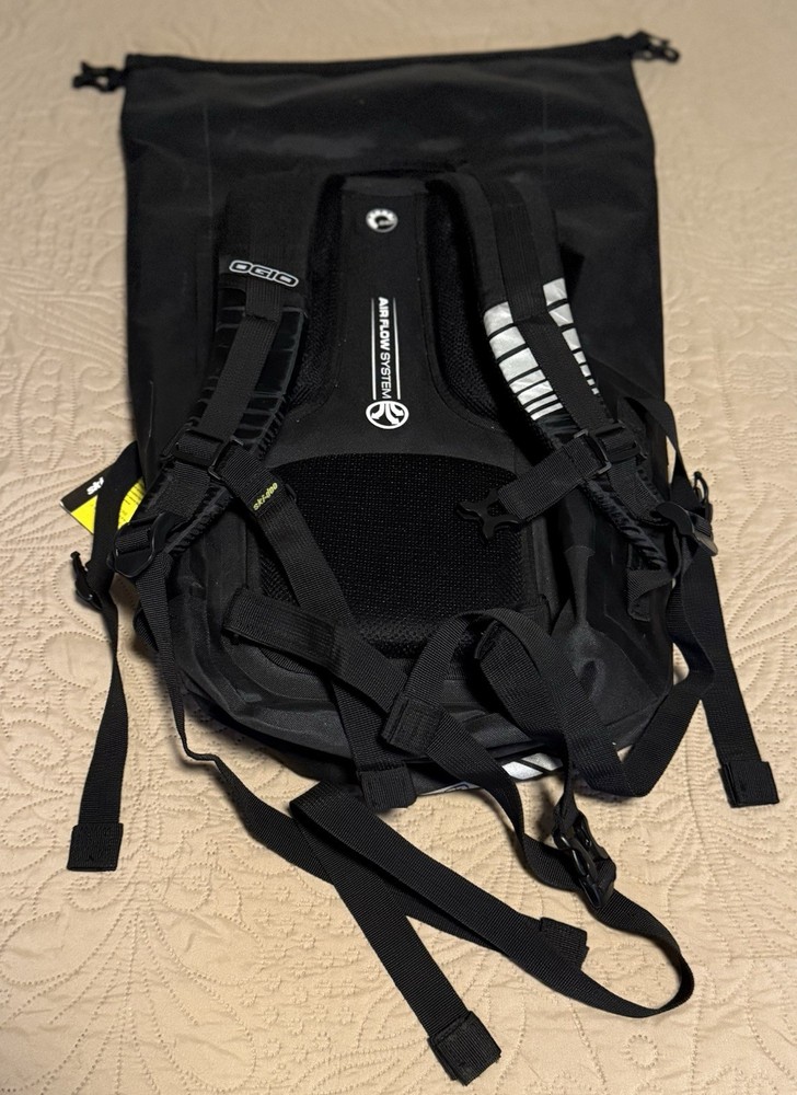 Ski Doo Carrier Dry Backpack By Ogio New With Tags!
