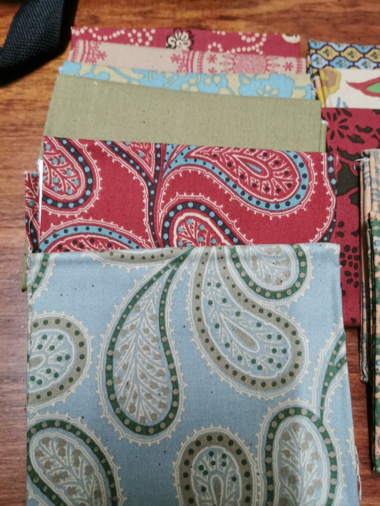 Fat Quarter Bundle: Sierra Collection by Anna Griffin