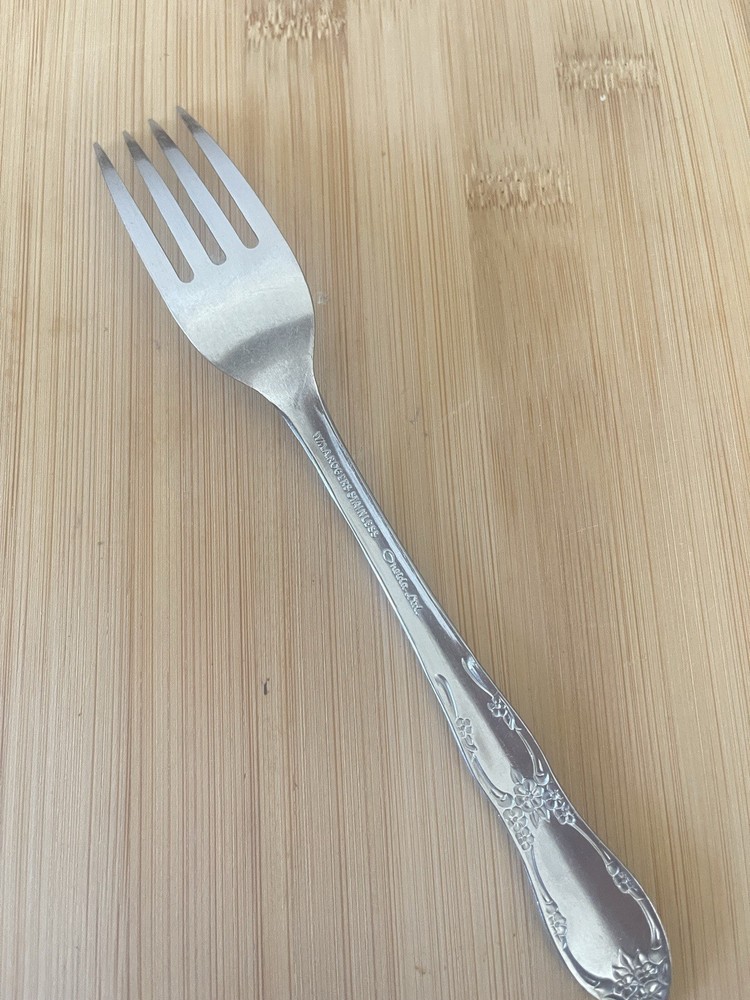 Oneidacraft OHS103 Oneida Stainless Floral Scroll DINNER FORK 7"