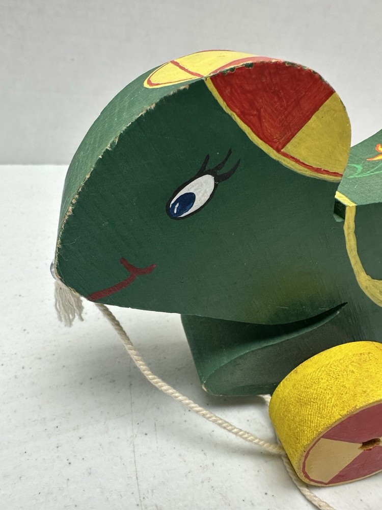 Vtg Green Handpainted Turtle Pull Along Toy