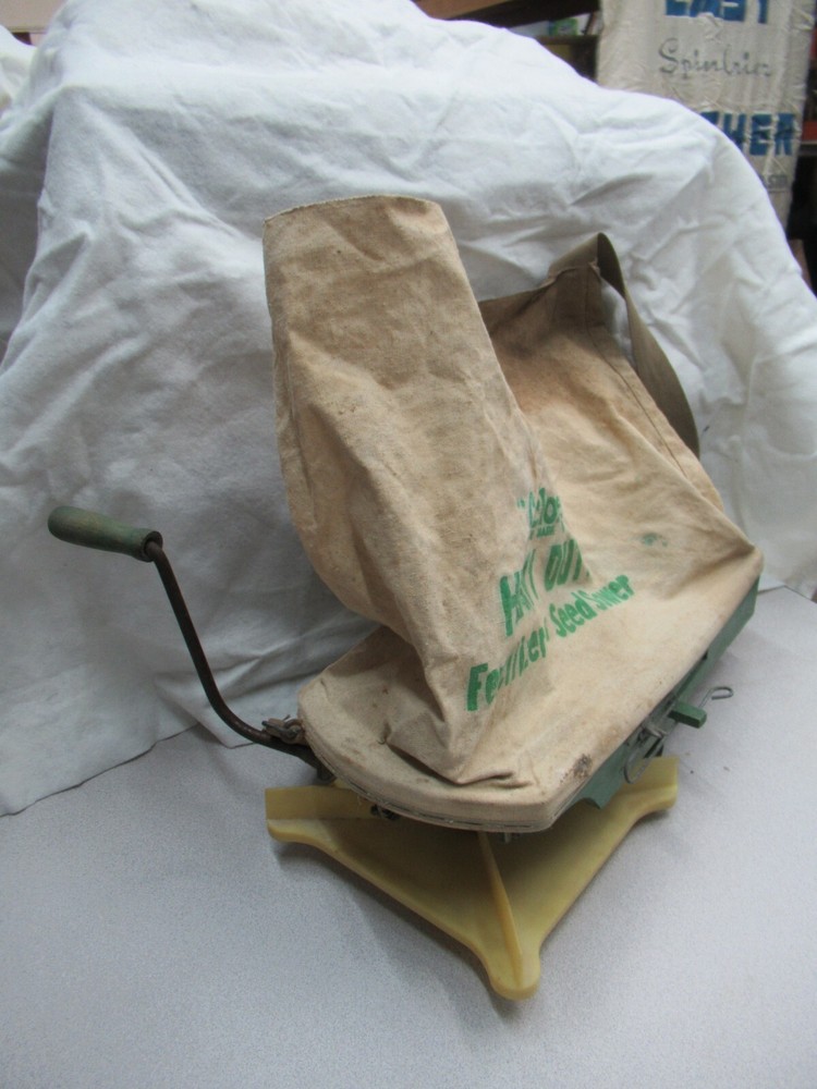 Fertilizer & Seed Sower Vintage Cyclone Heavy Duty Model 2A USA