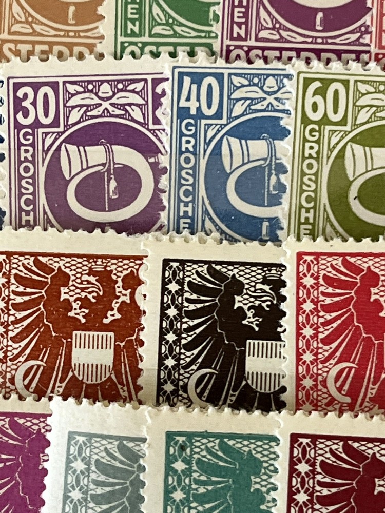 AUSTRIA 1945 - Post Horn, Renner Government - 2 Complete Sets - MNH