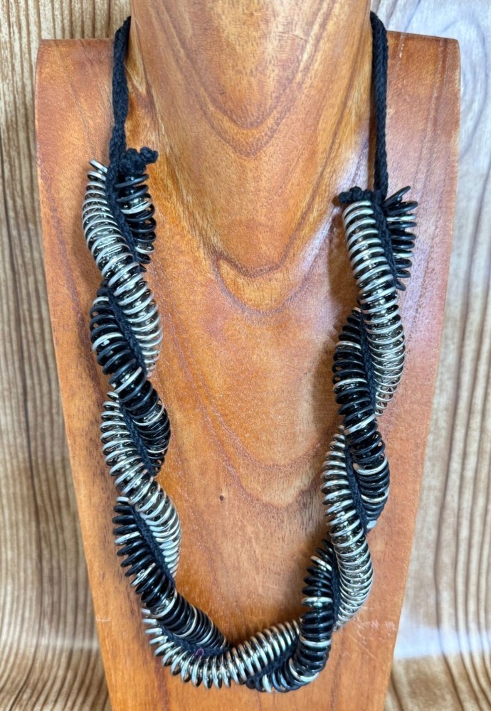 Vintage Silver & Black Metal Snap Twisted Statement Necklace