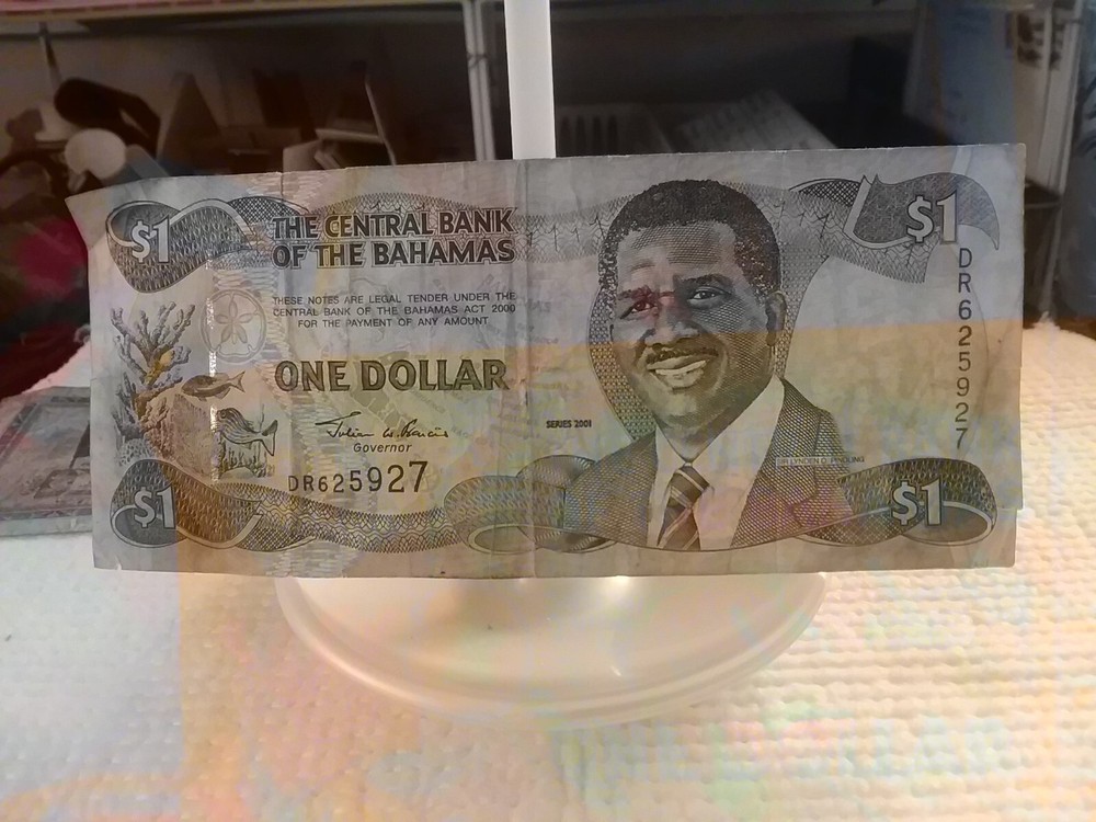 Bahamas 200 $1 Note