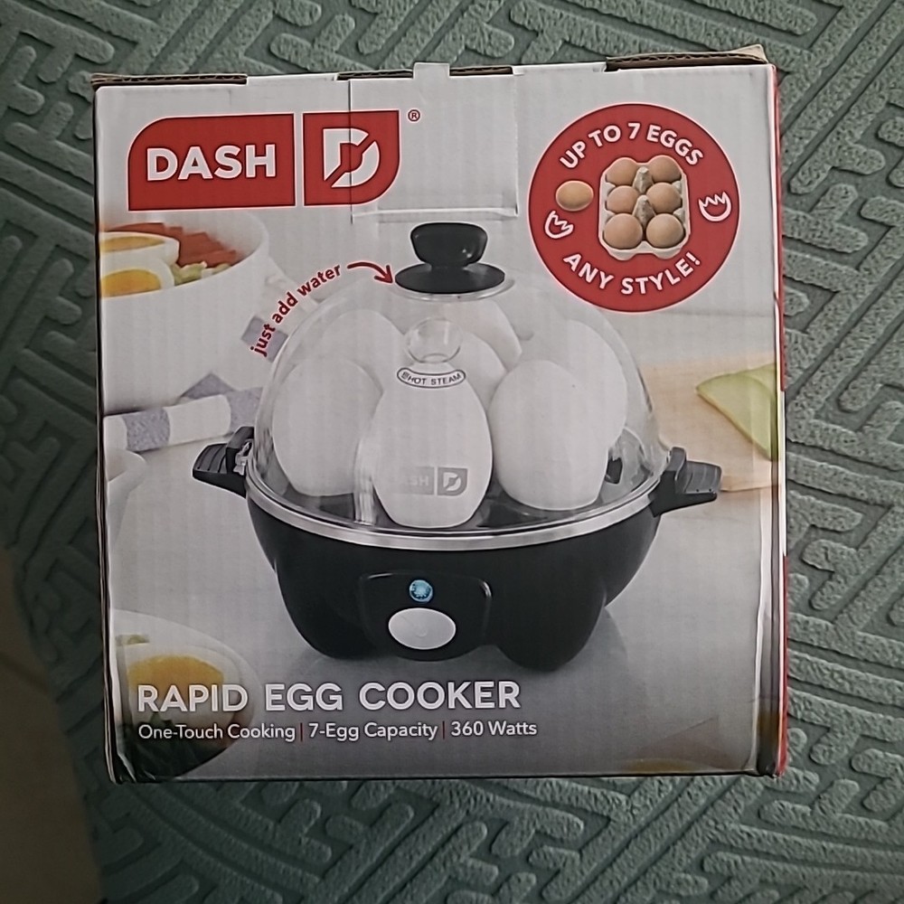 Dash Rapid Egg Cooker NEW in Box
