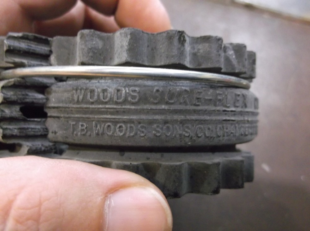 NIB WOODS 5N SURE-FLEX COUPLING SLEEVE (278-3)