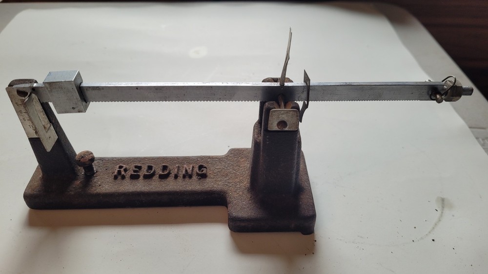 Vintage 1950s Redding Powder Scale